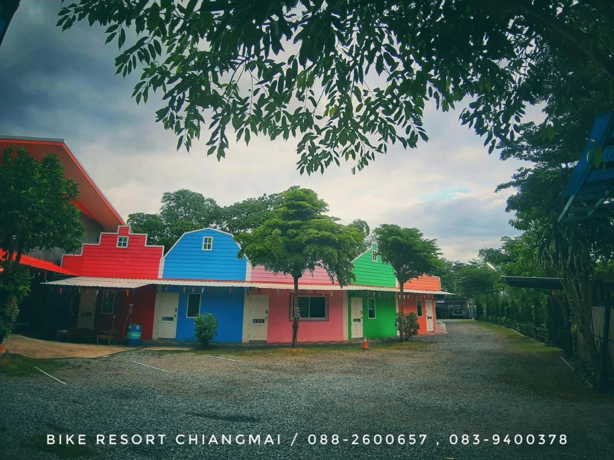 Bike Resort Chiangmai Chiang Mai Bagian luar foto